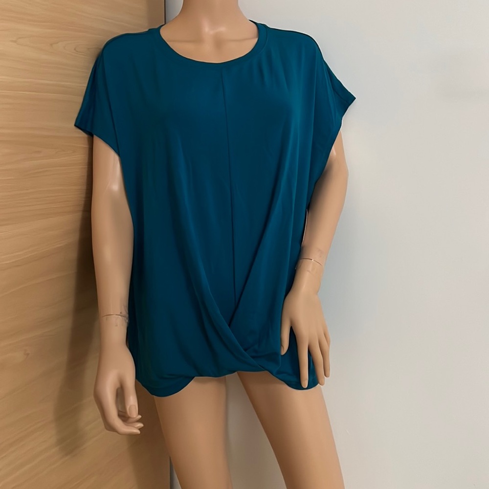 Woman’s Blue tunic.